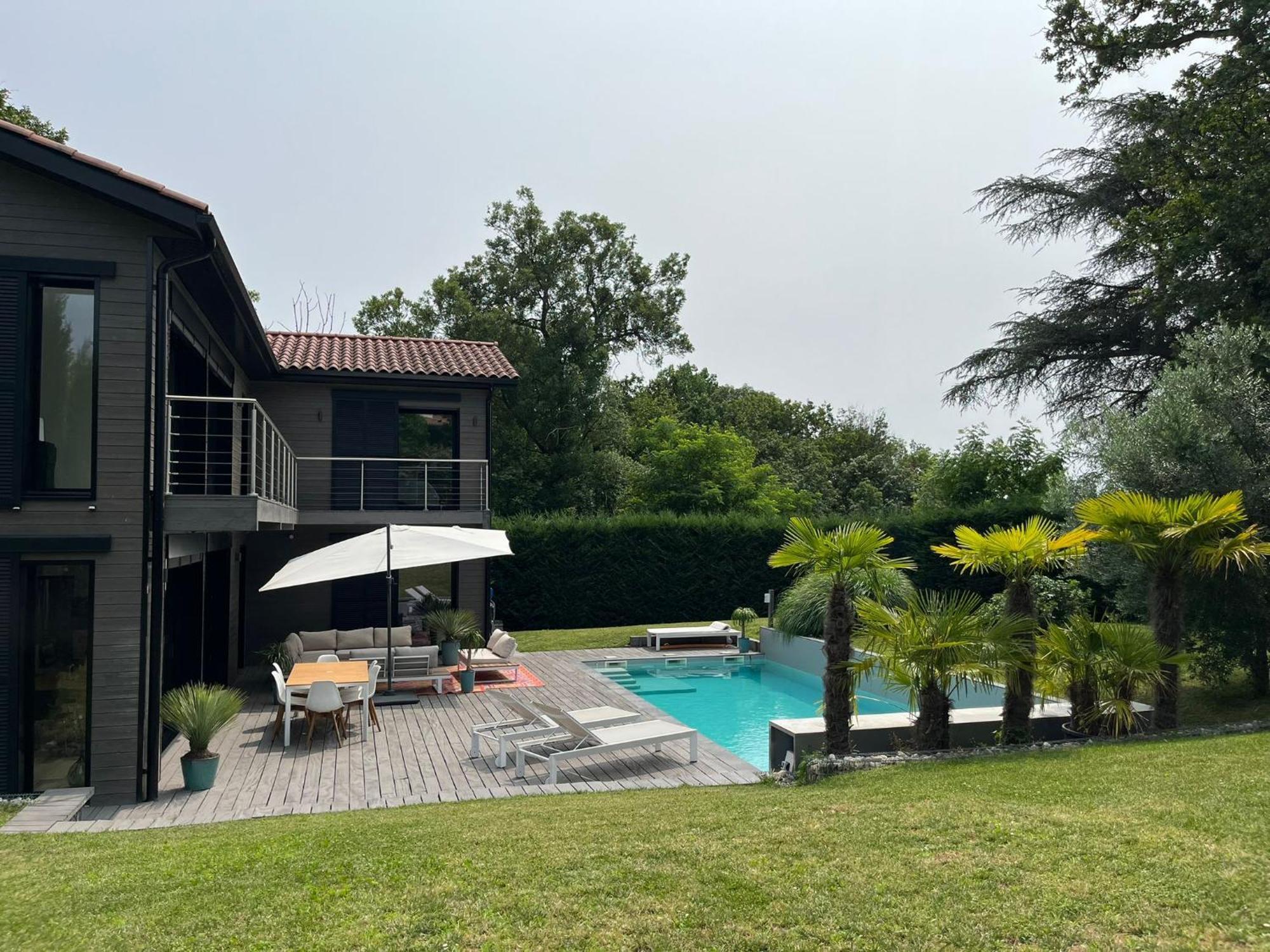 Villa Piscine A Proximite De Lyon Chaponost Eksteriør bilde