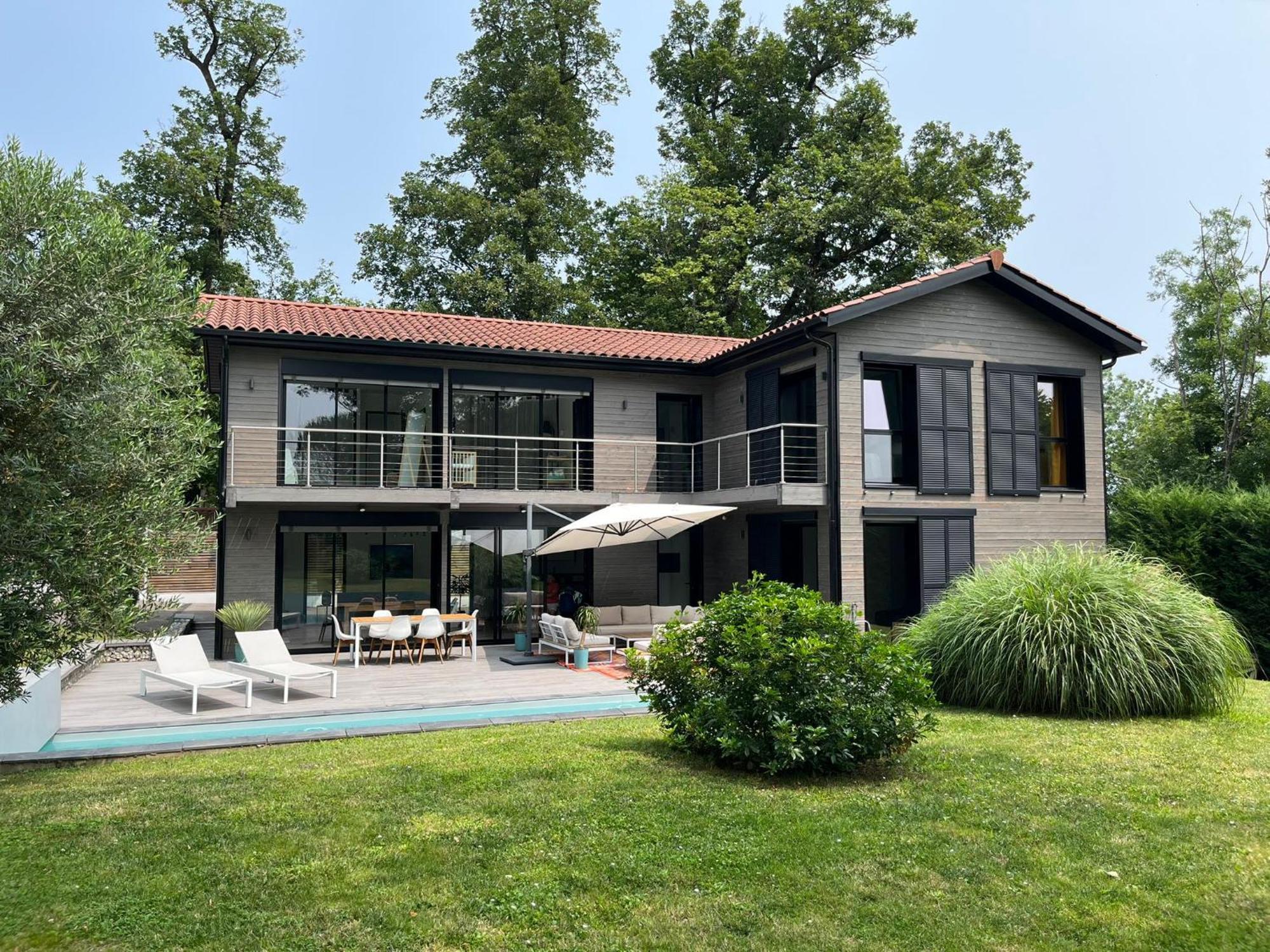Villa Piscine A Proximite De Lyon Chaponost Eksteriør bilde